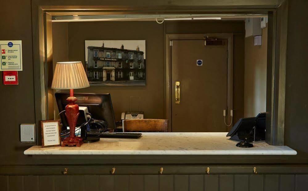 King'S Head Hotel By Greene King Inns 윔번민스터 외부 사진